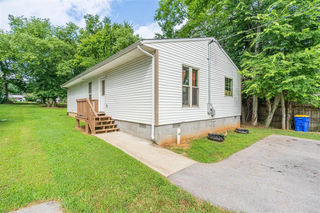 1023 Boatlanding Road - Photo 1