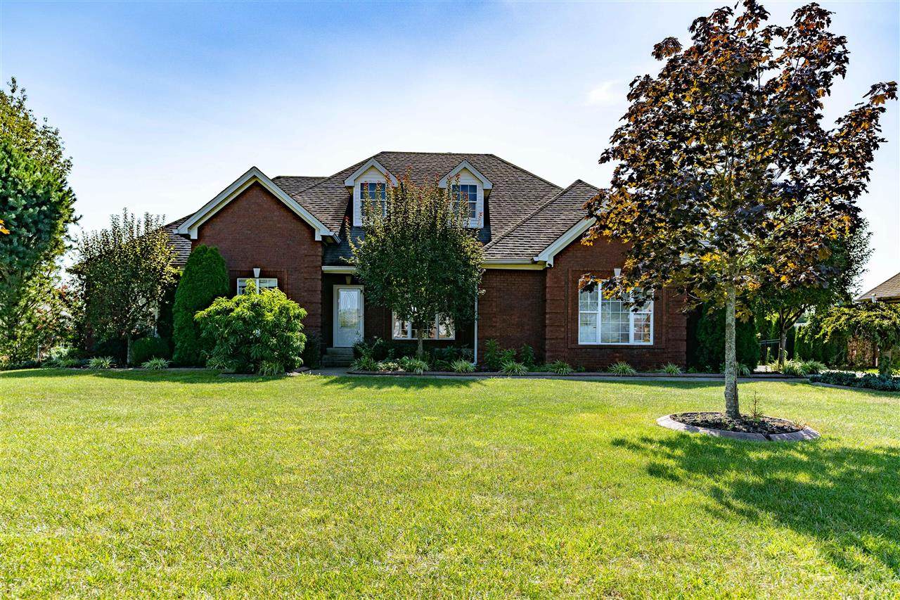 320 Woodland Pass - Photo 1