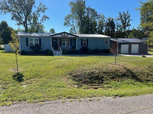 2090 Graham Cypress Road - Photo 1
