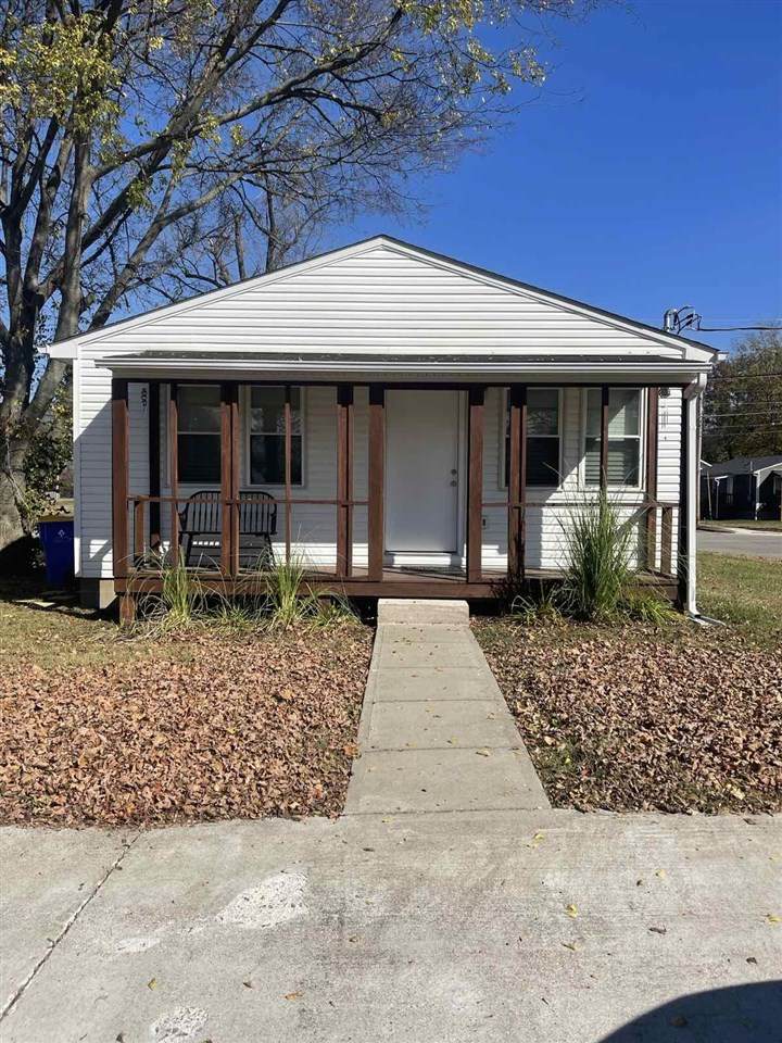 601 Main Avenue - Photo 1