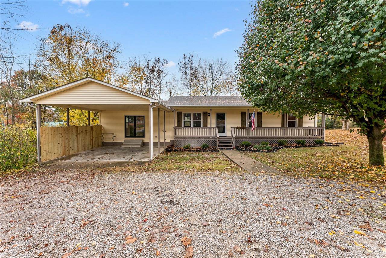 400 Papa Court - Photo 1