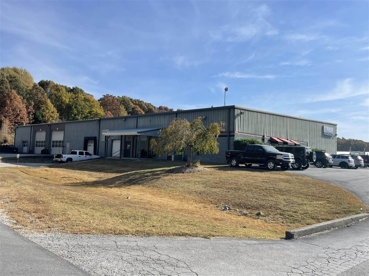 614 Industrial Drive - Photo 1