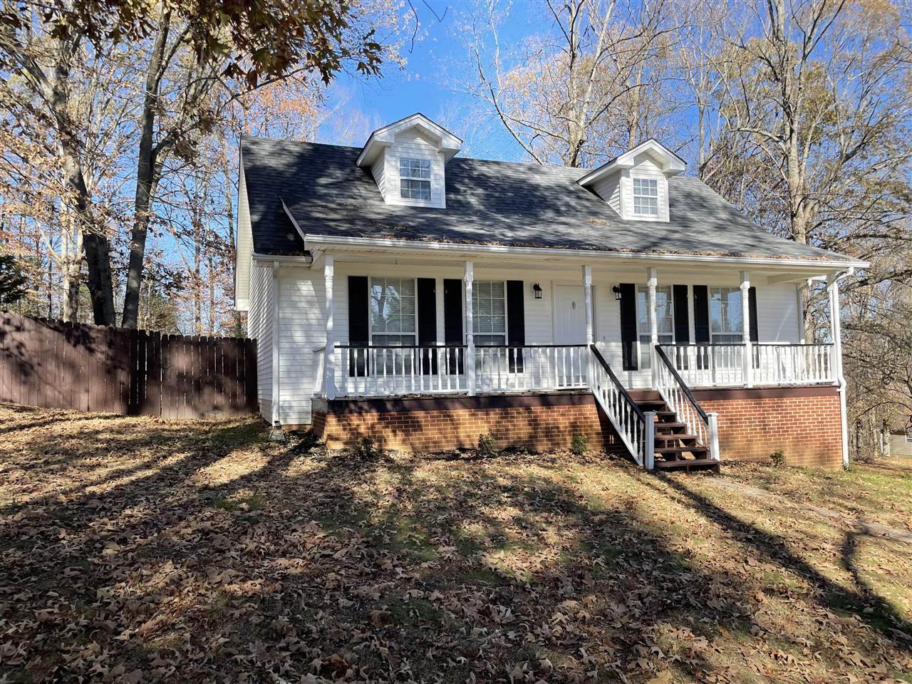 106 Peterson Lane - Photo 1