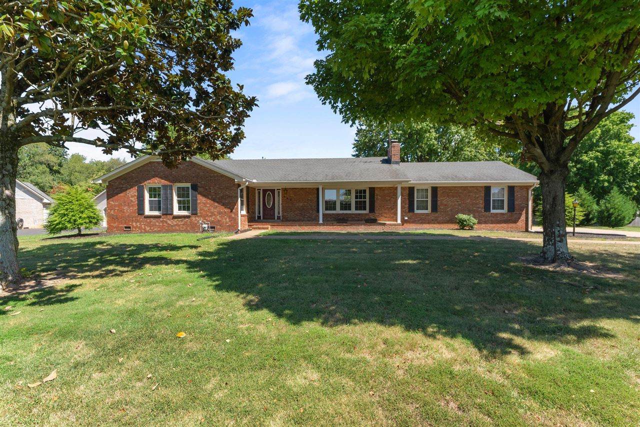 446 Broadway Avenue - Photo 1