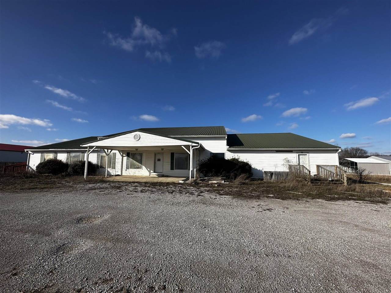 8216 Bowling Green Road - Photo 1