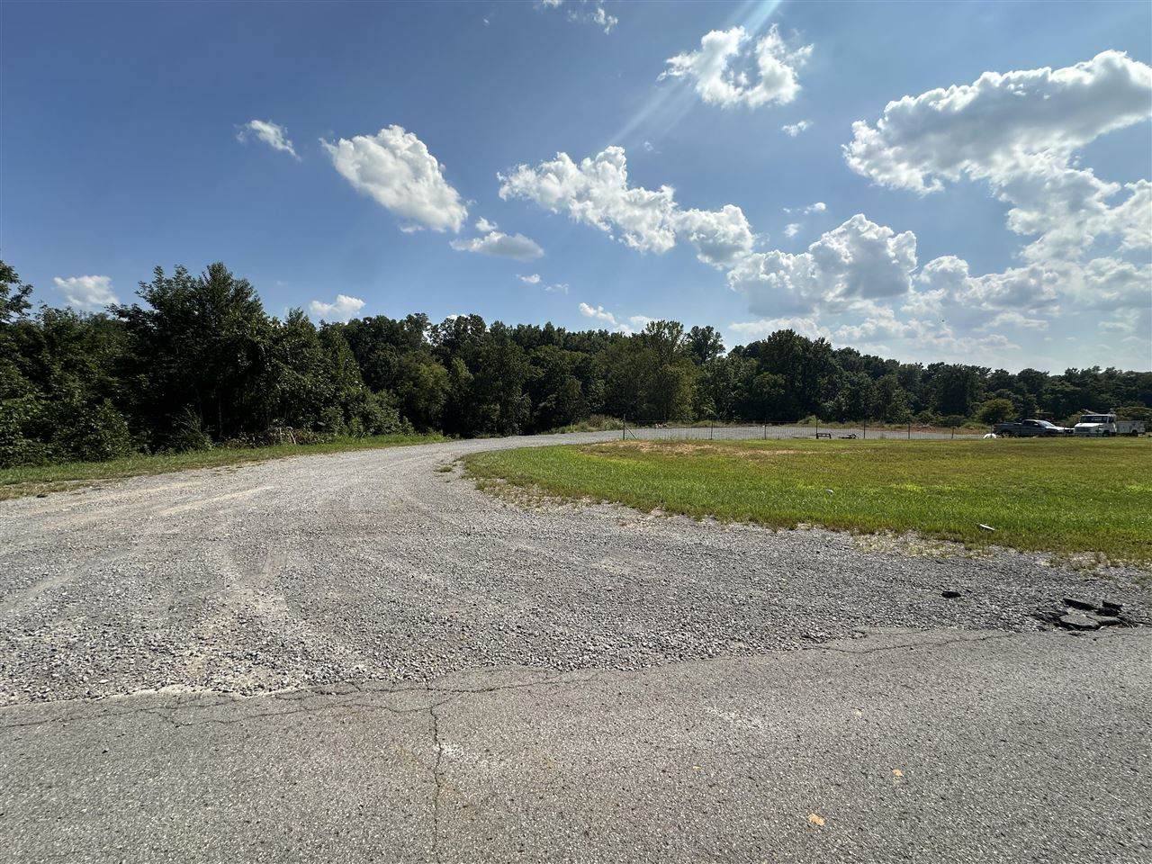 1900 New Glasgow Road - Photo 1