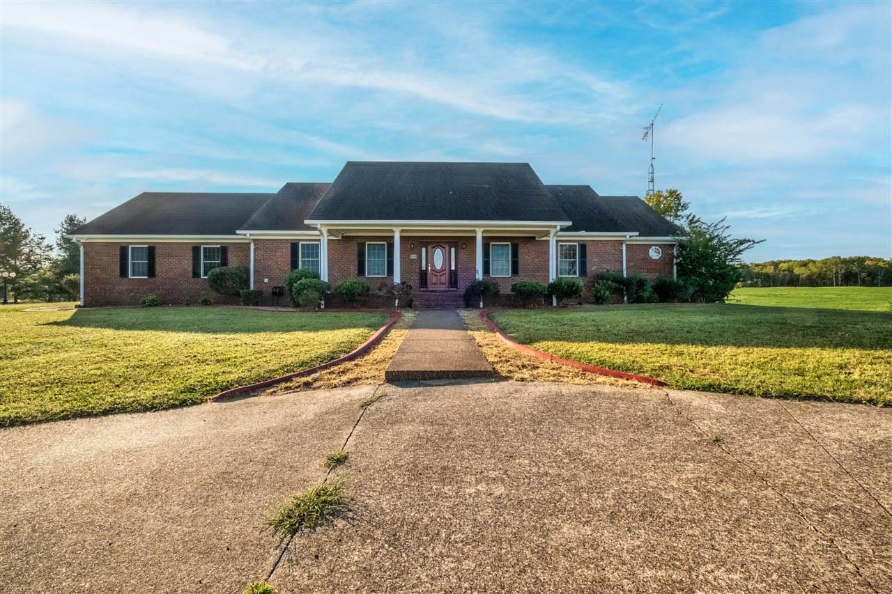 6848 Friendship Road - Photo 1