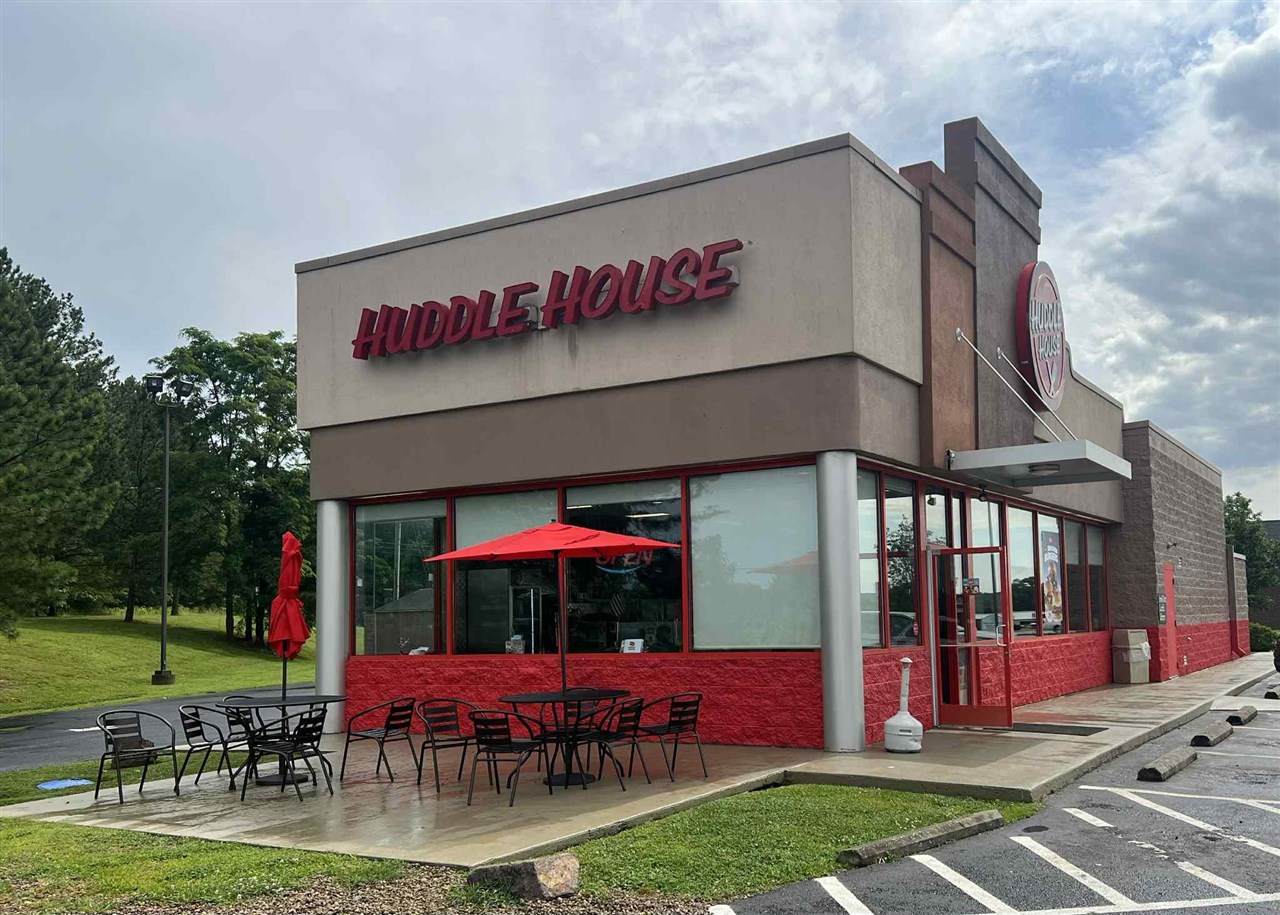 111 Lois Moore Drive - Photo 1