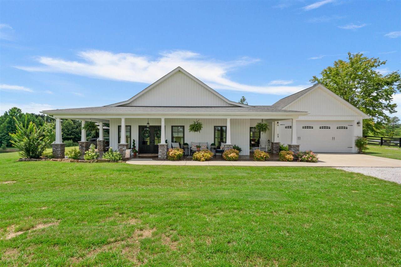 460 Golfcourse Road - Photo 1