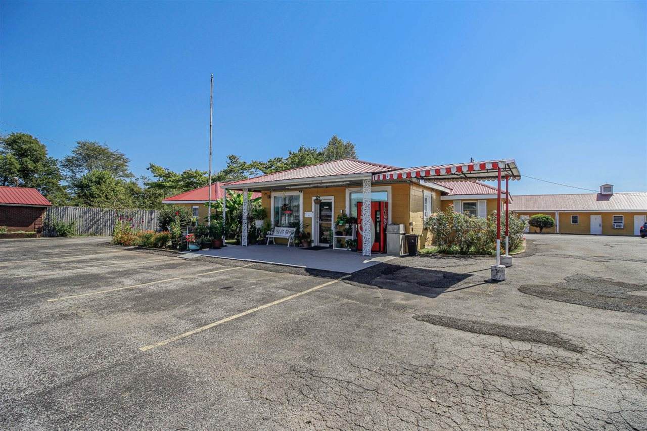 1224 Dixie Highway - Photo 1