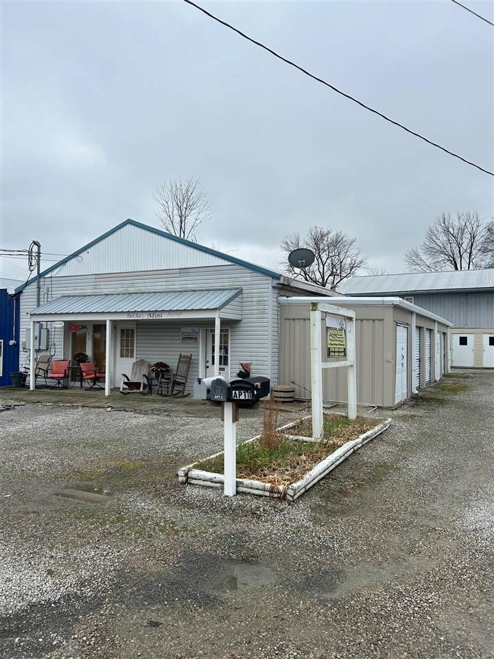 303 Maple Street - Photo 1