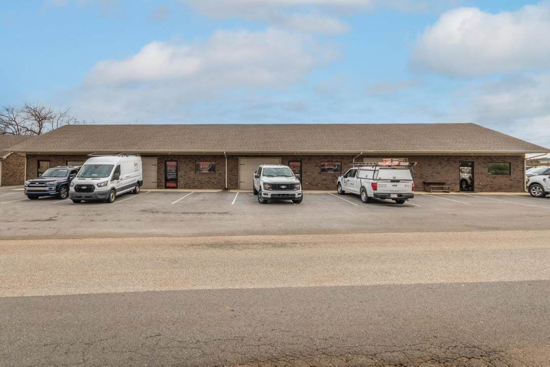 6115 Scottsville Road - Photo 1