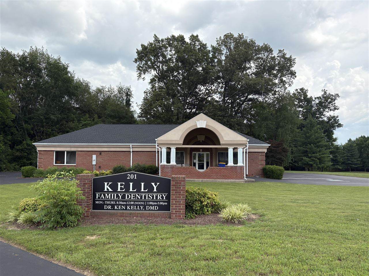 201 Pleasant Valley Road - Photo 1