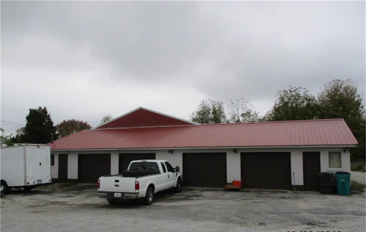 243 Willoughby Lane - Photo 1