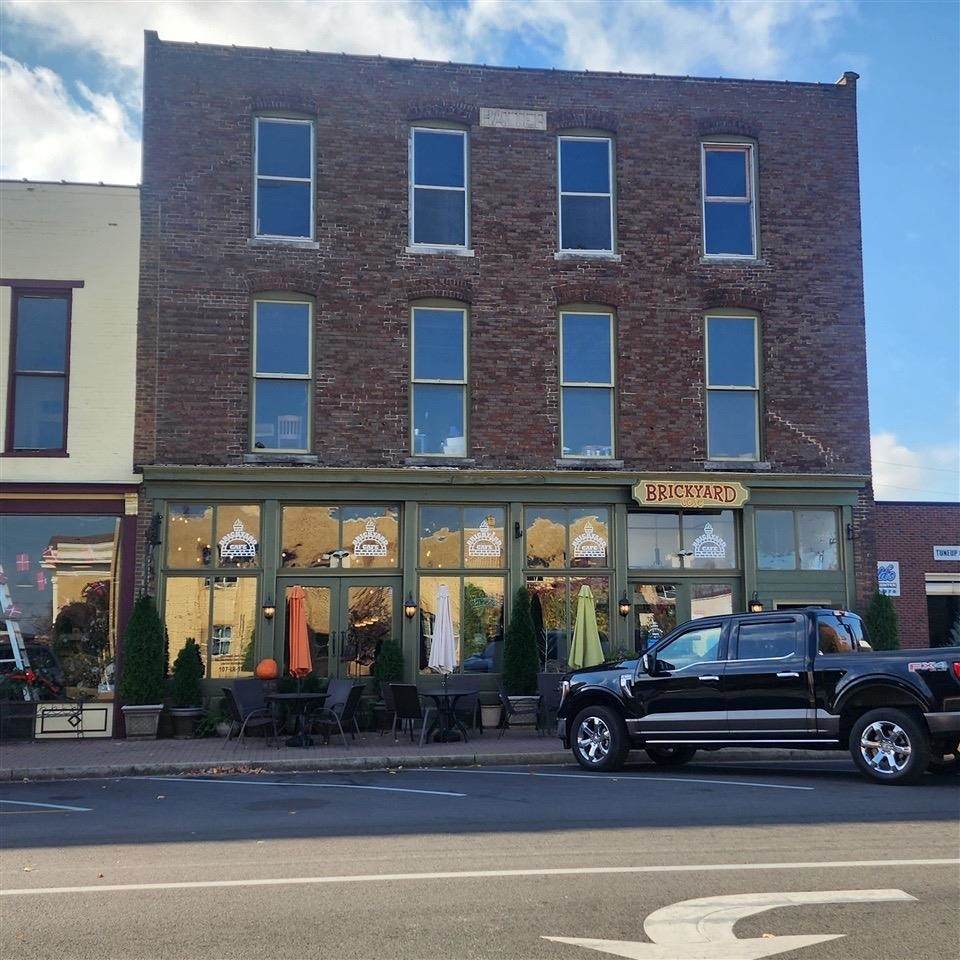 205 Cedar Street - Photo 1