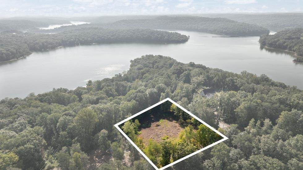 191 Lakeshore Drive - Photo 1
