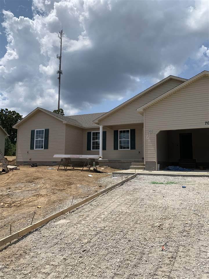 705 Northridge Dr - Photo 1