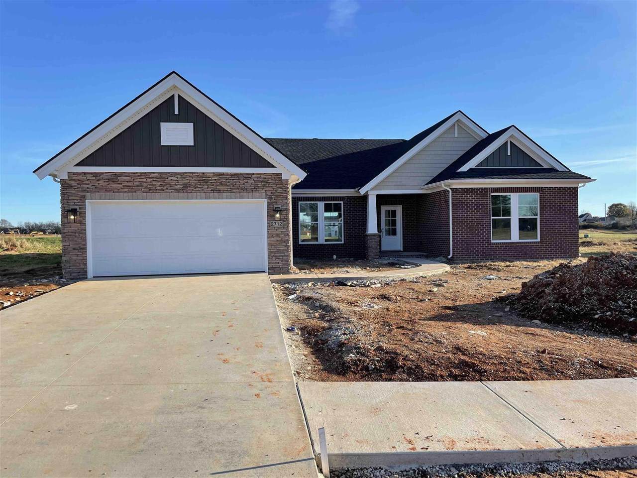 2712 Ovambo Street - Photo 1