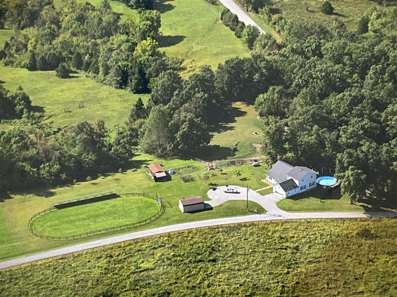 6740 Richardsville Road - Photo 1