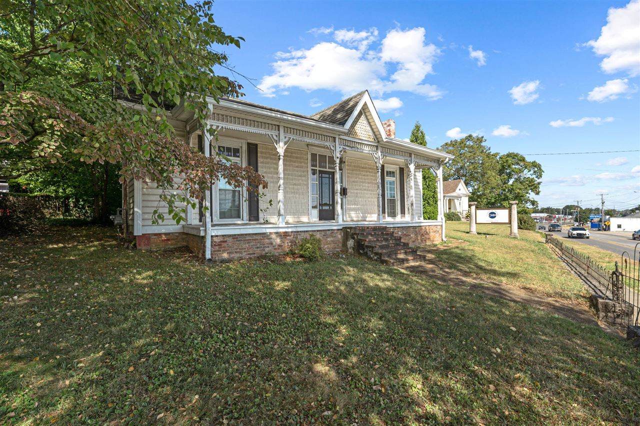 417 Main Street - Photo 1