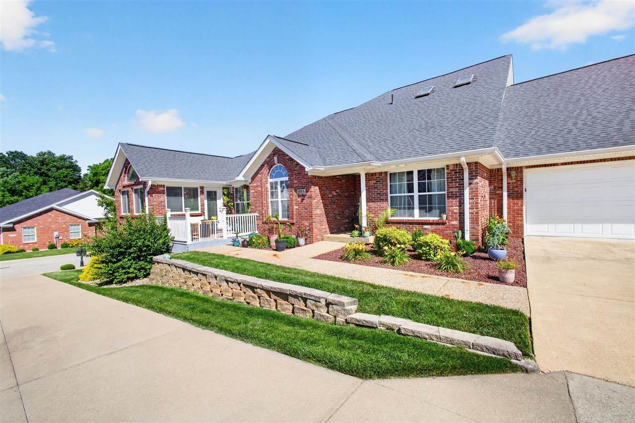 109 Legacy Court - Photo 1