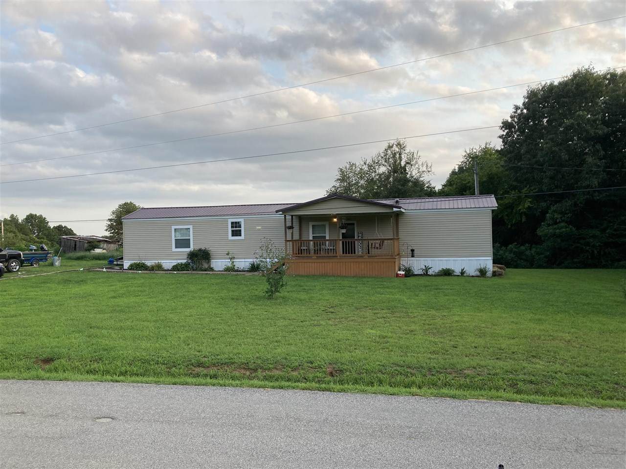 311 E G Nash Road - Photo 1