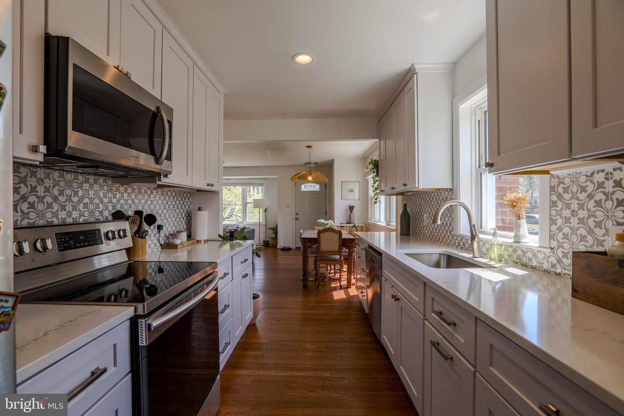 3104 Gumwood Drive - Photo 1