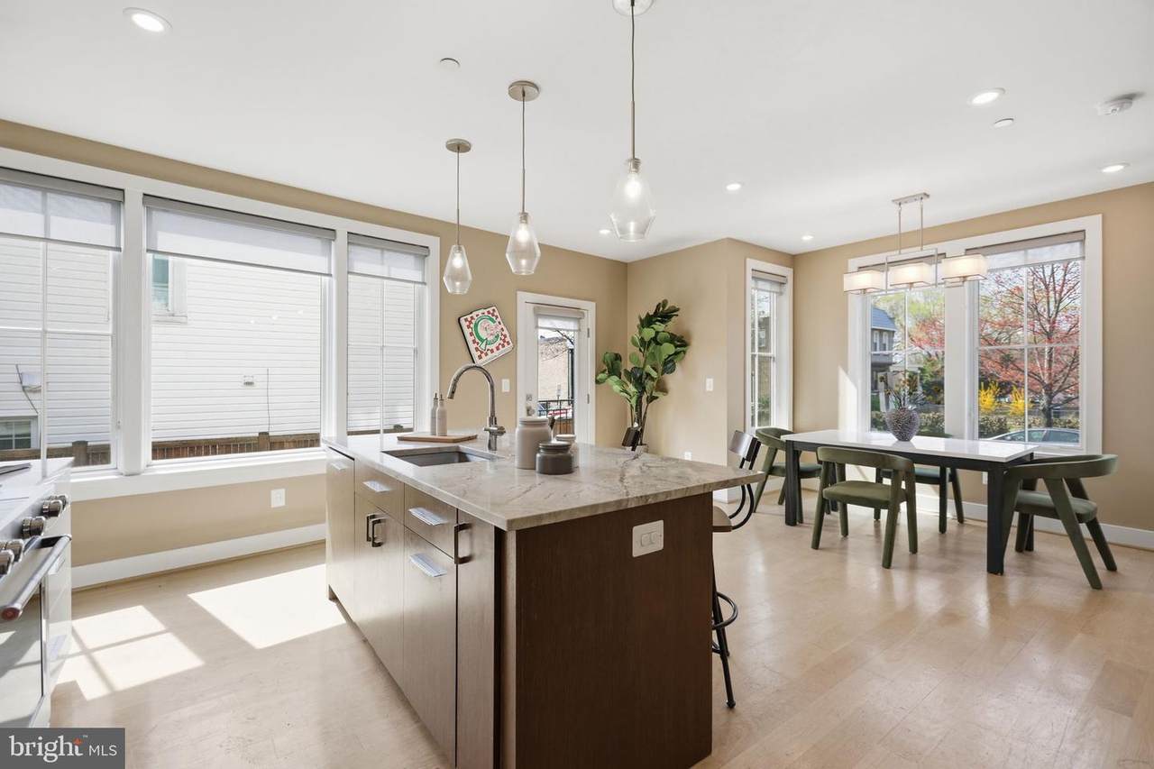 1301 Potomac Avenue - Photo 1