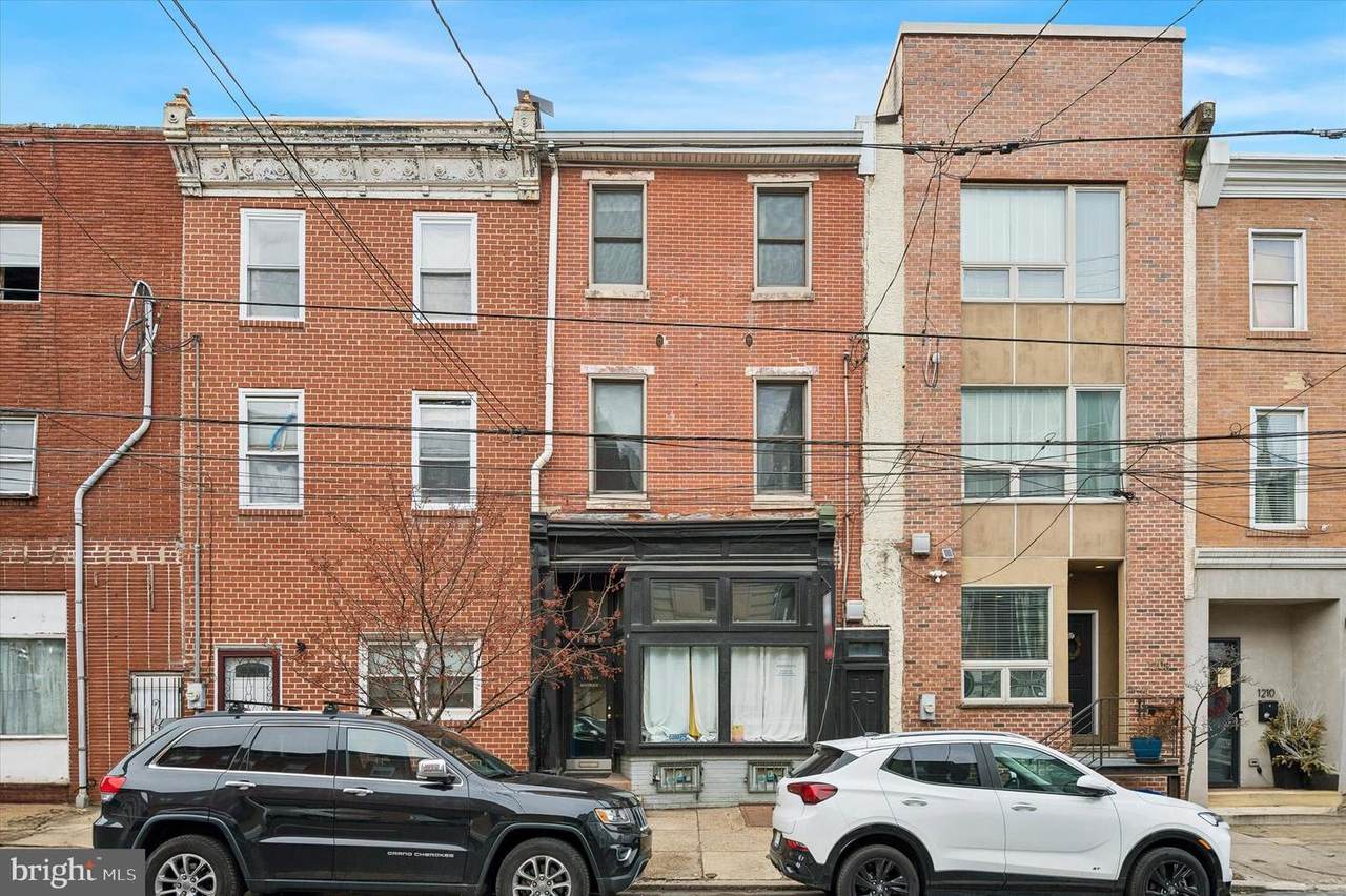 1206 5TH Street - Photo 1