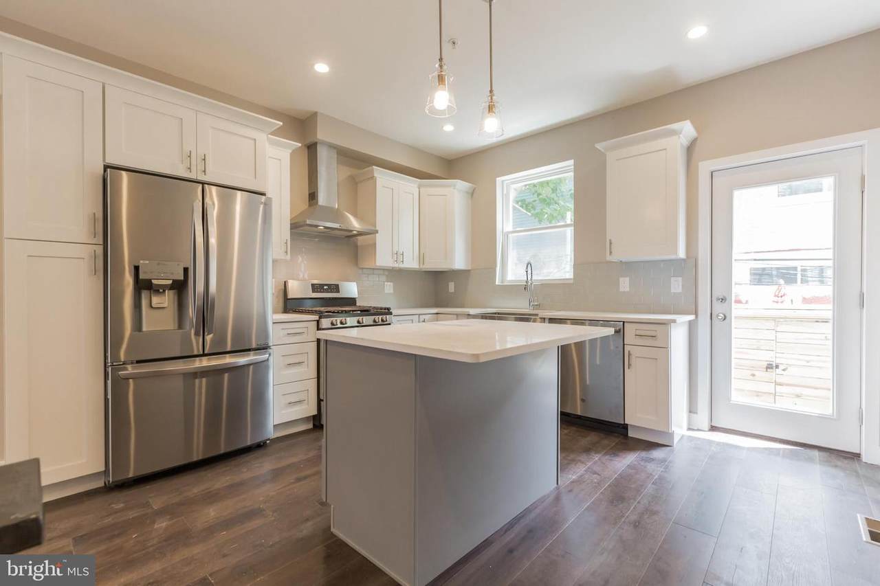 2137 Earp Street - Photo 1