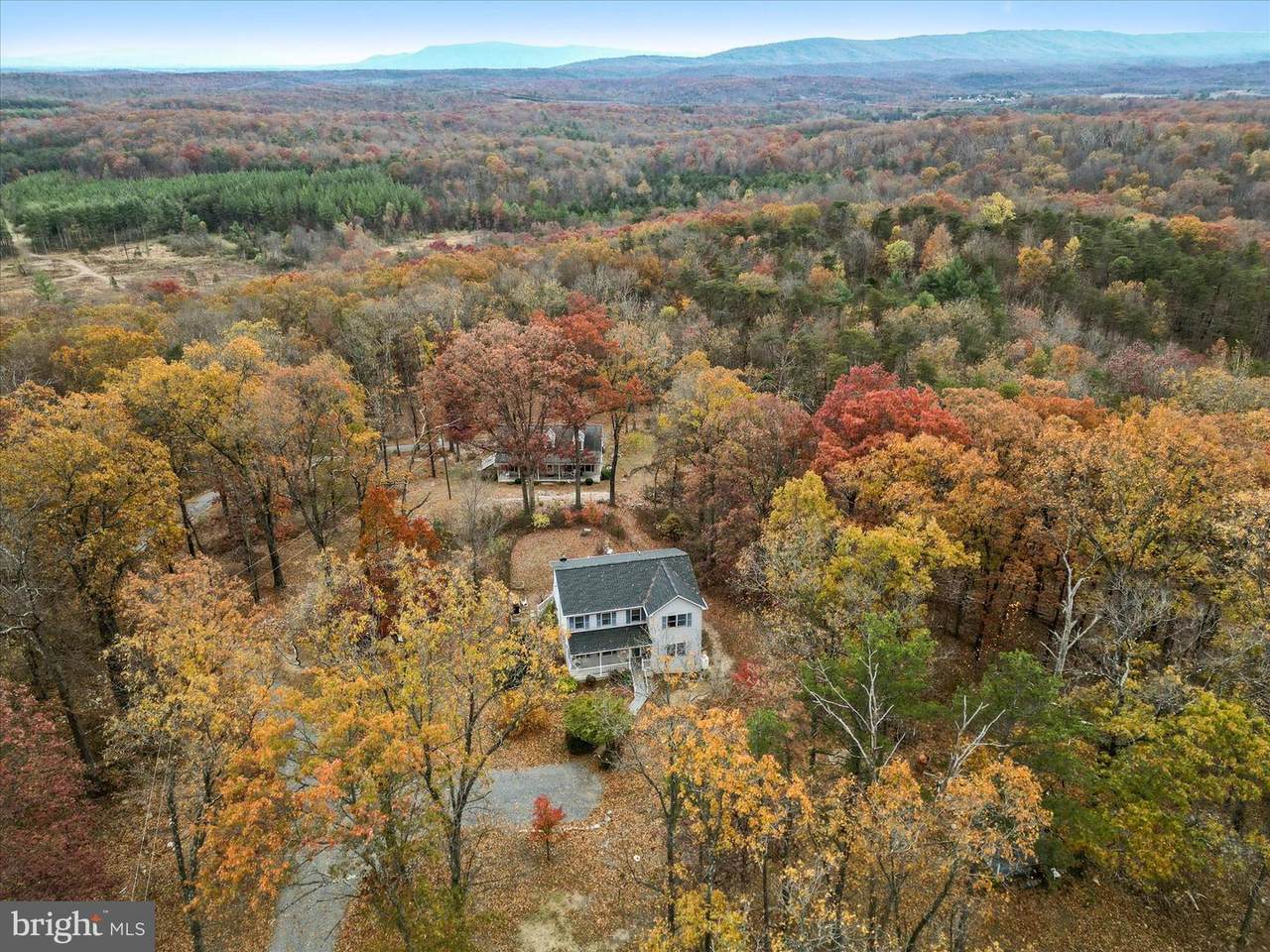 4403 Back Mountain Road - Photo 1