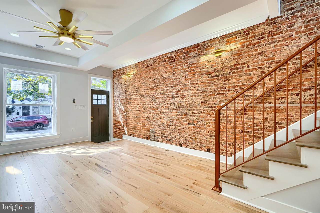 825 Montford Avenue - Photo 1