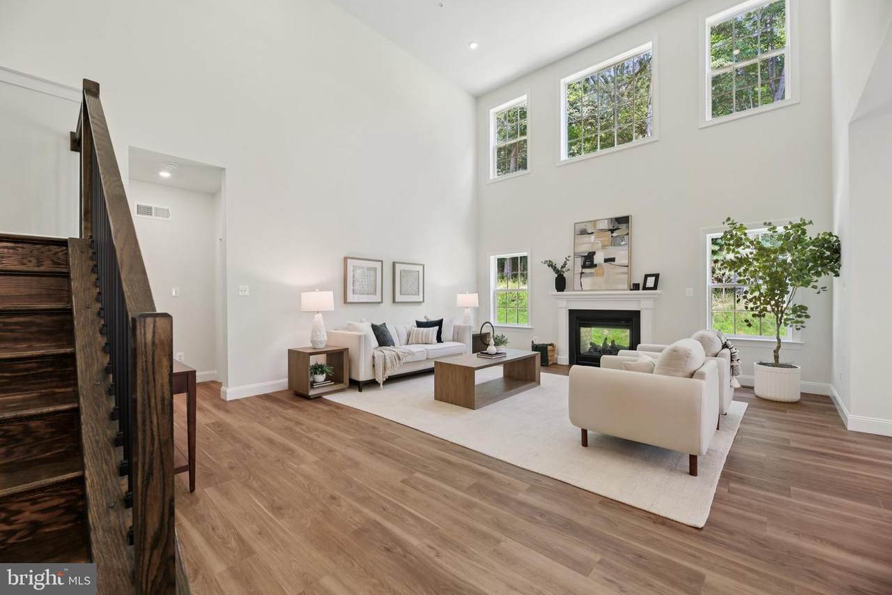 1823 Colt Lane - Photo 1