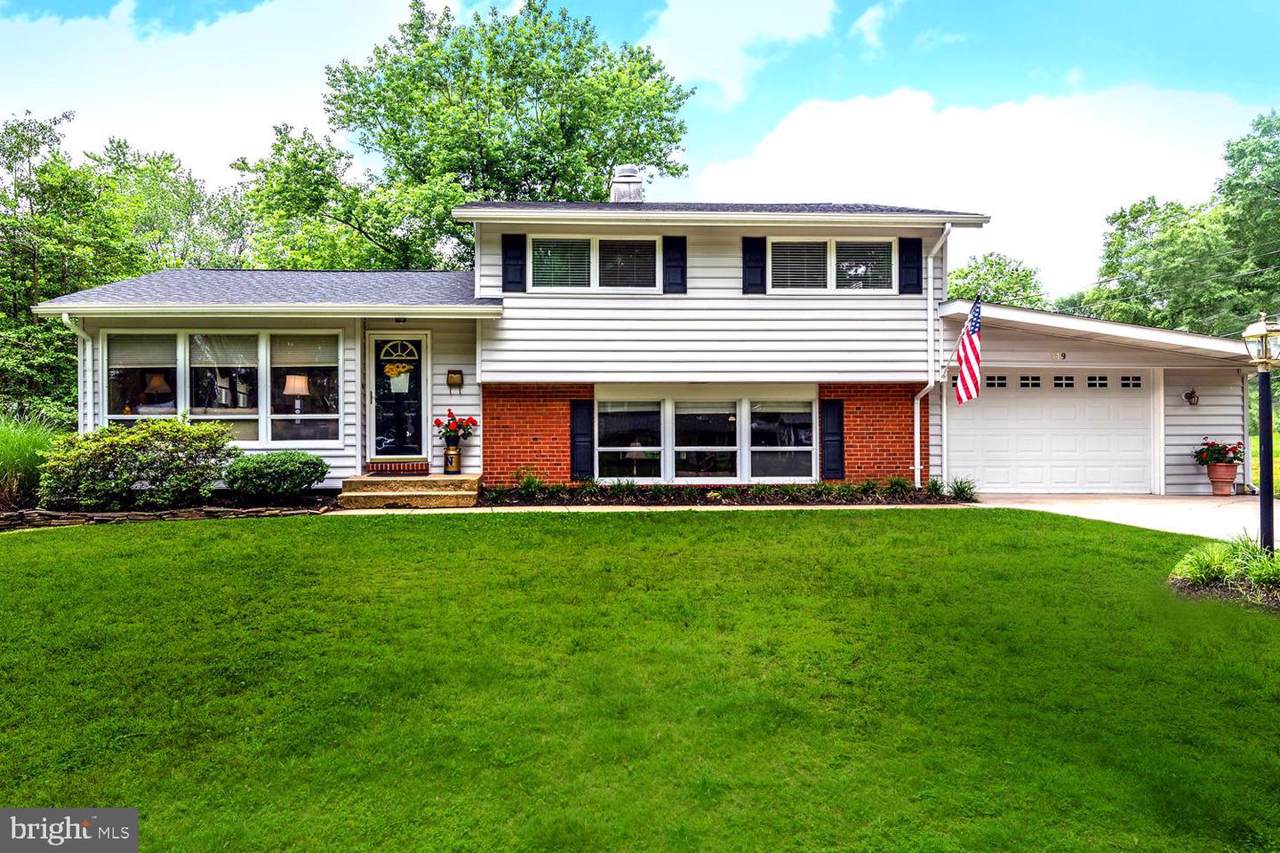 719 Pin Oak Road - Photo 1