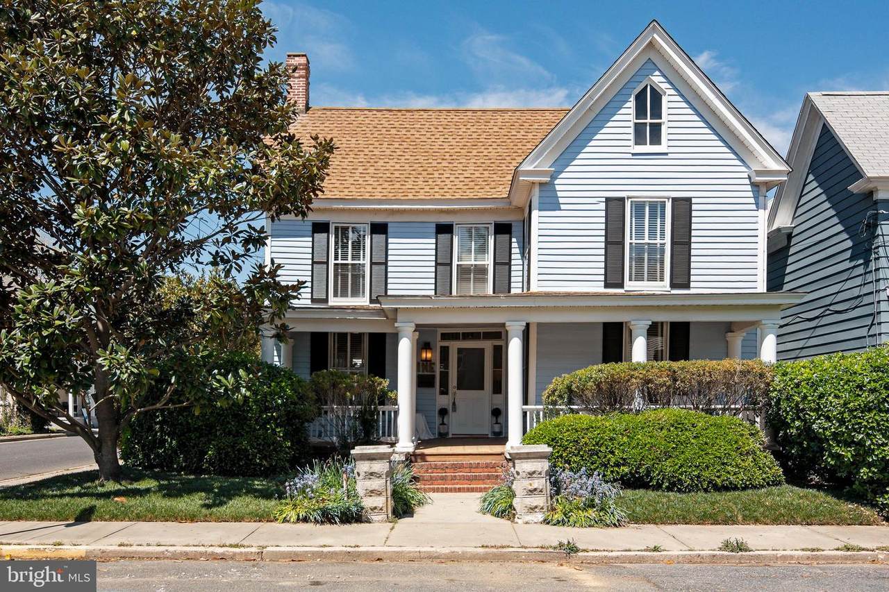 9 End Avenue - Photo 1