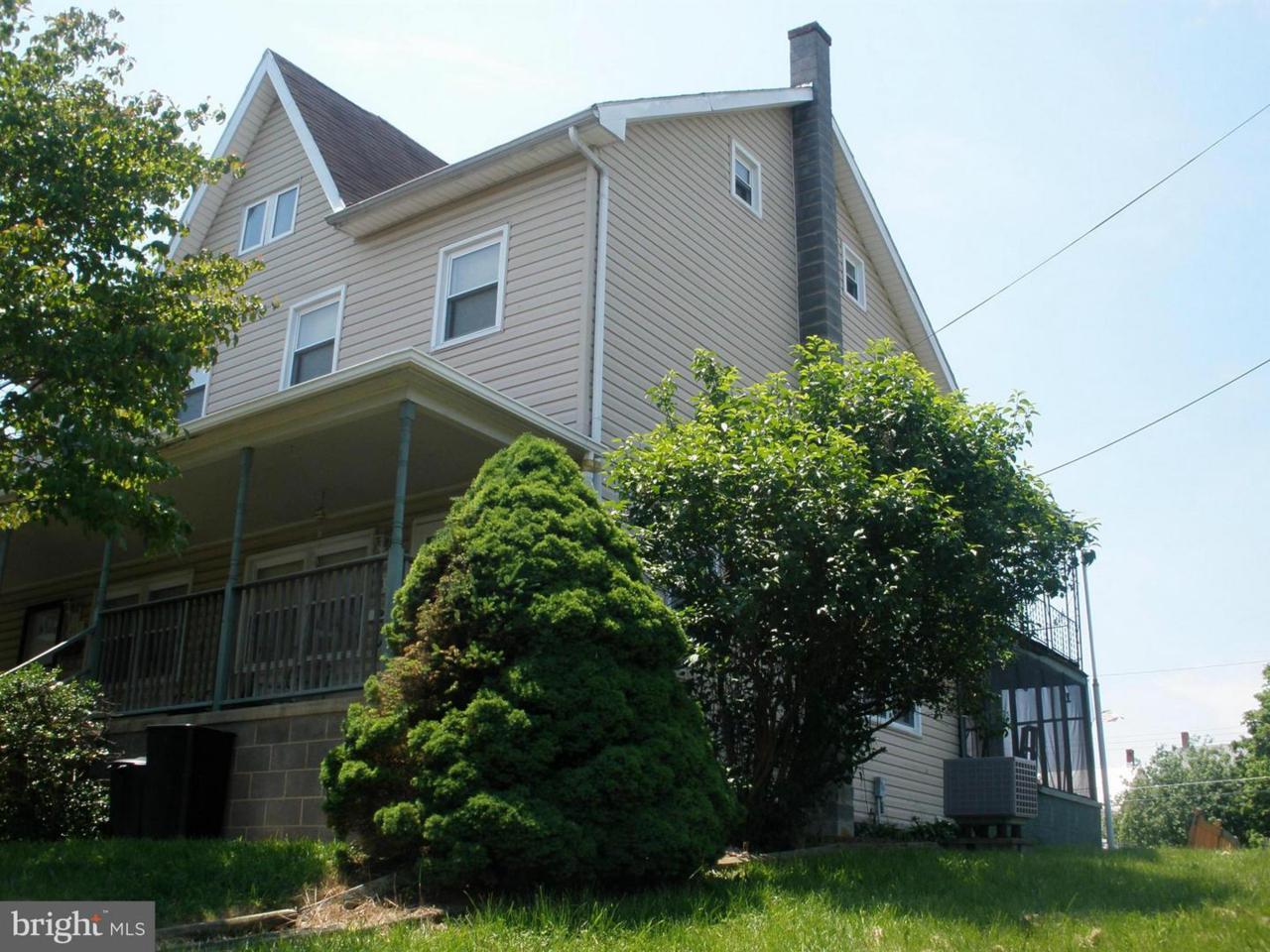 405-407 Burhans Boulevard - Photo 1
