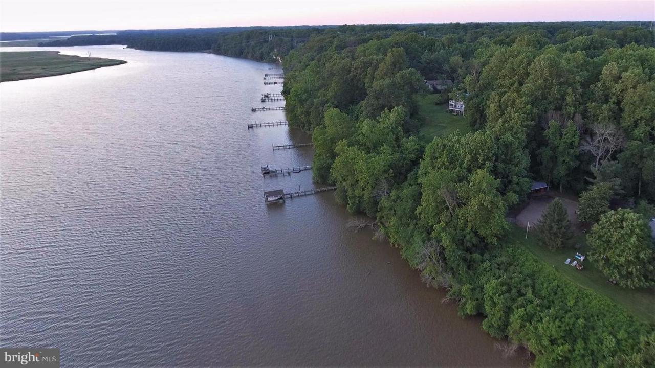 3159 Holland Cliffs Road - Photo 1