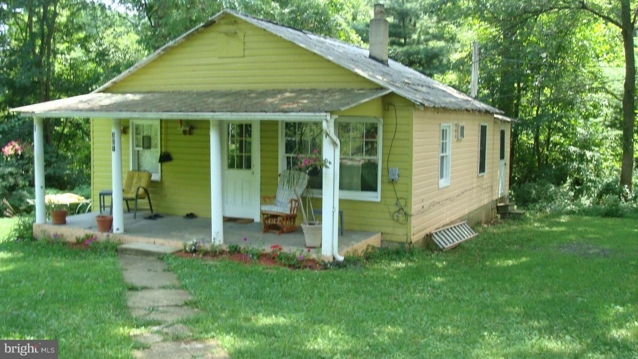 301 Northeast Road - Photo 1
