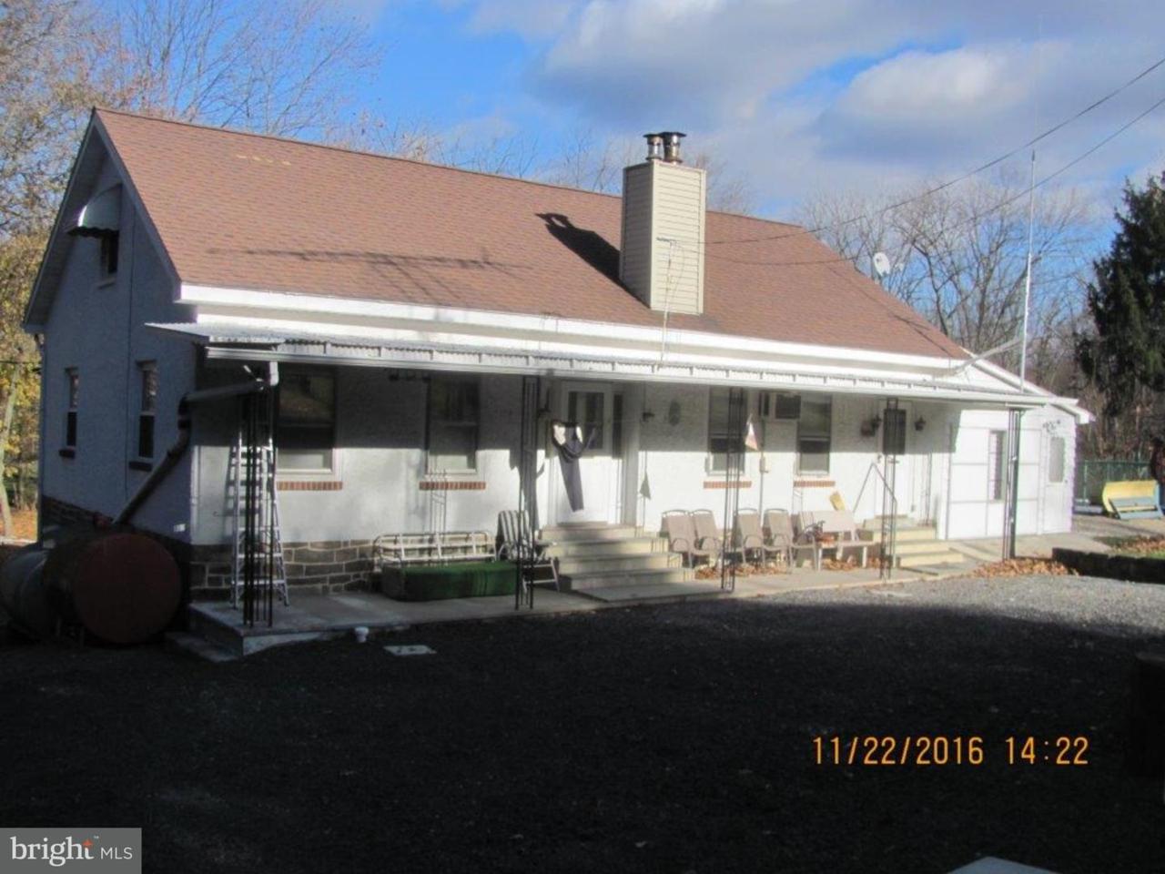 1389 Centre Turnpike - Photo 1
