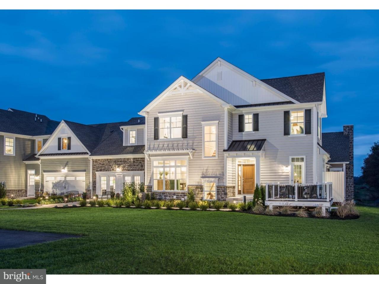 002 Summit Drive - Photo 1