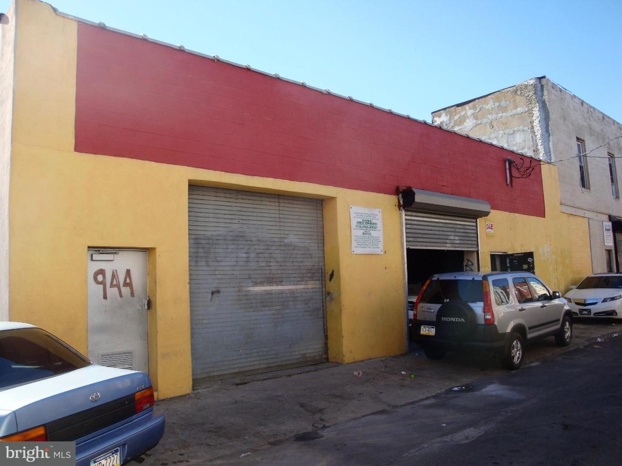 944 Russell Street - Photo 1
