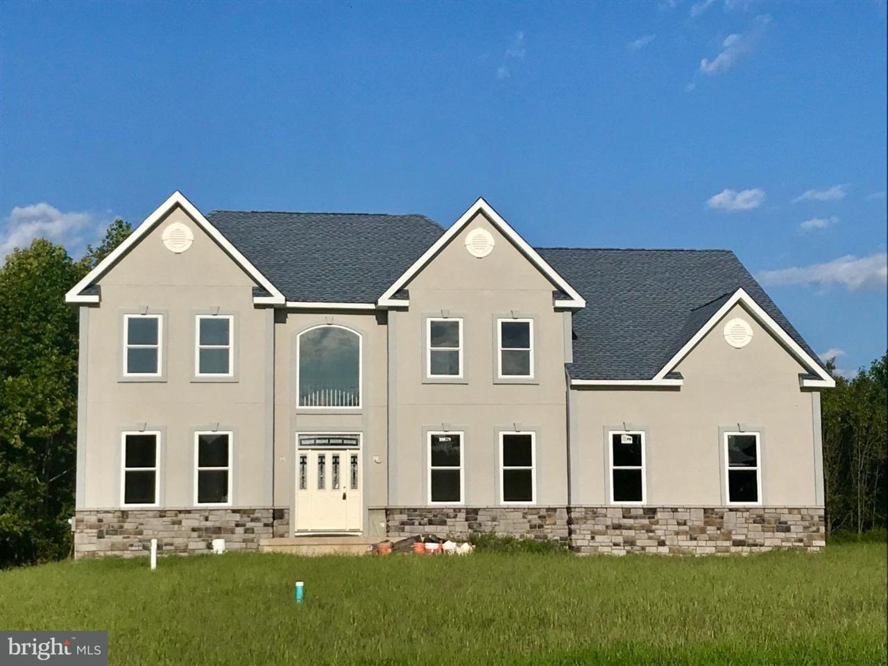 102 Victoria Lane - Photo 1