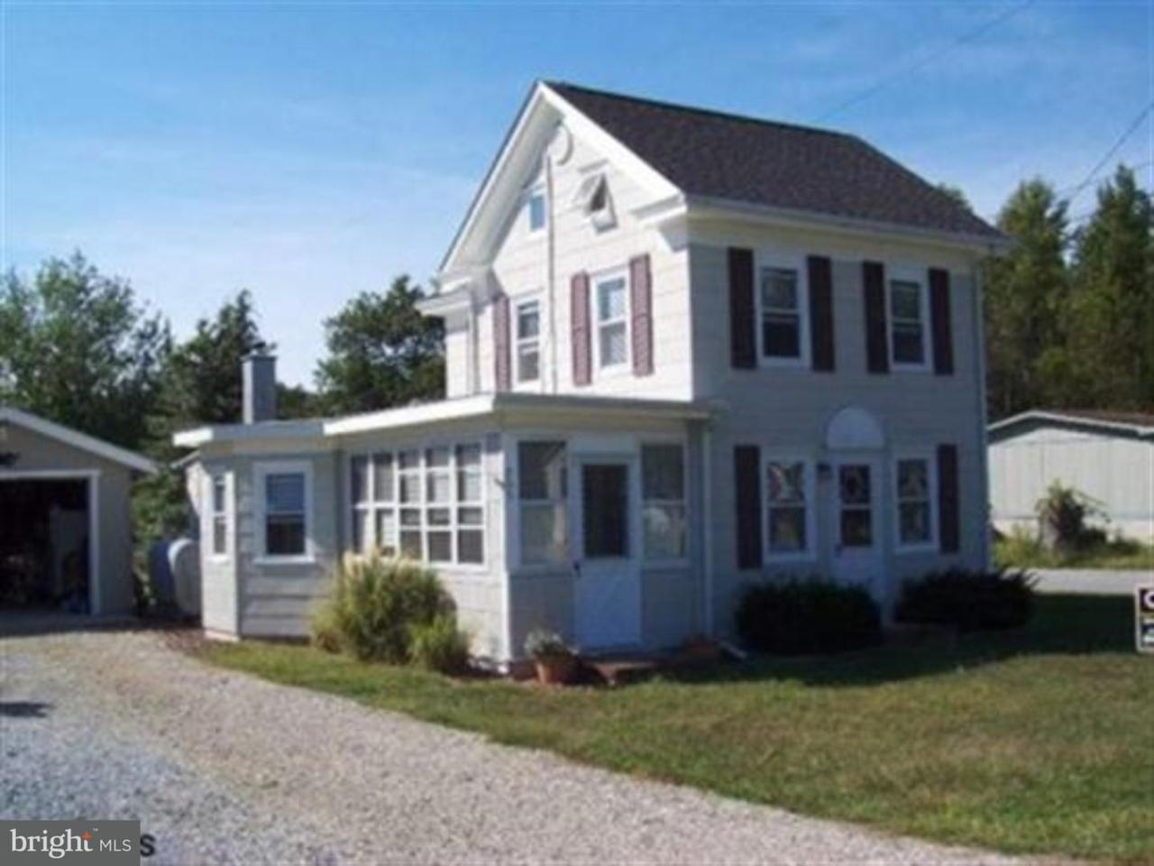 205 Main - Photo 1