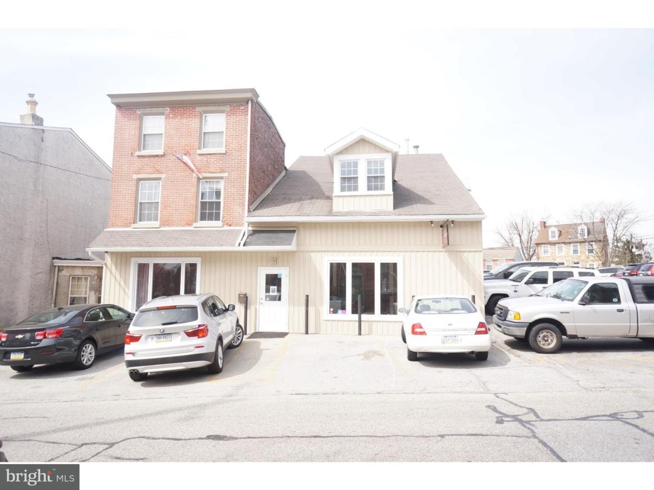 319 Gay Street - Photo 1