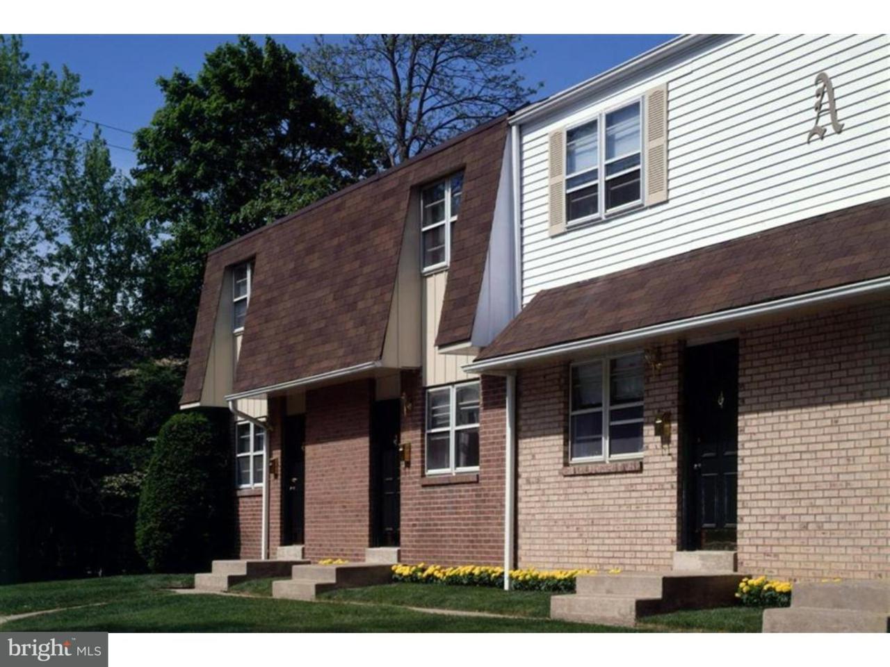 305 Warminster Road - Photo 1
