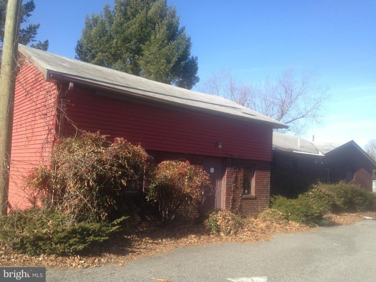 896 State Street - Photo 1