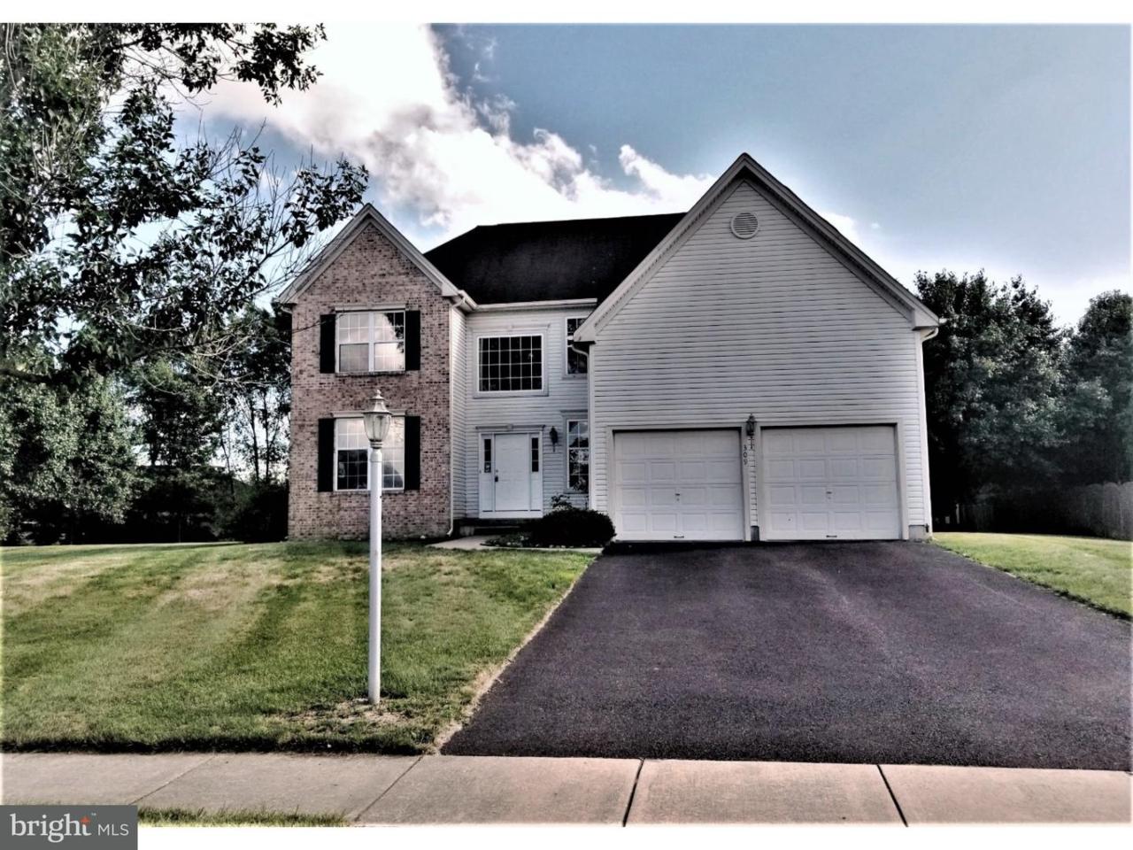 309 Johnny Boy Lane - Photo 1