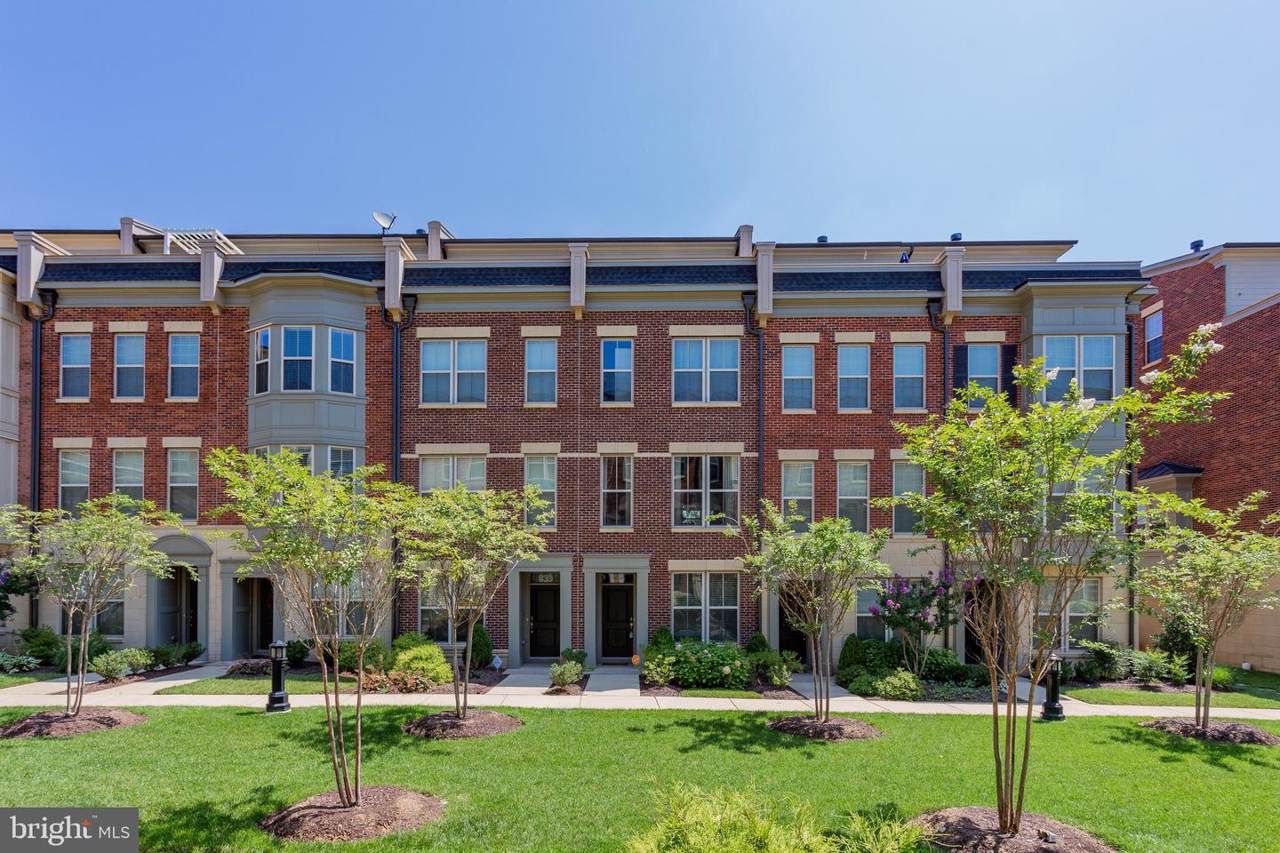 835 Regents Square - Photo 1