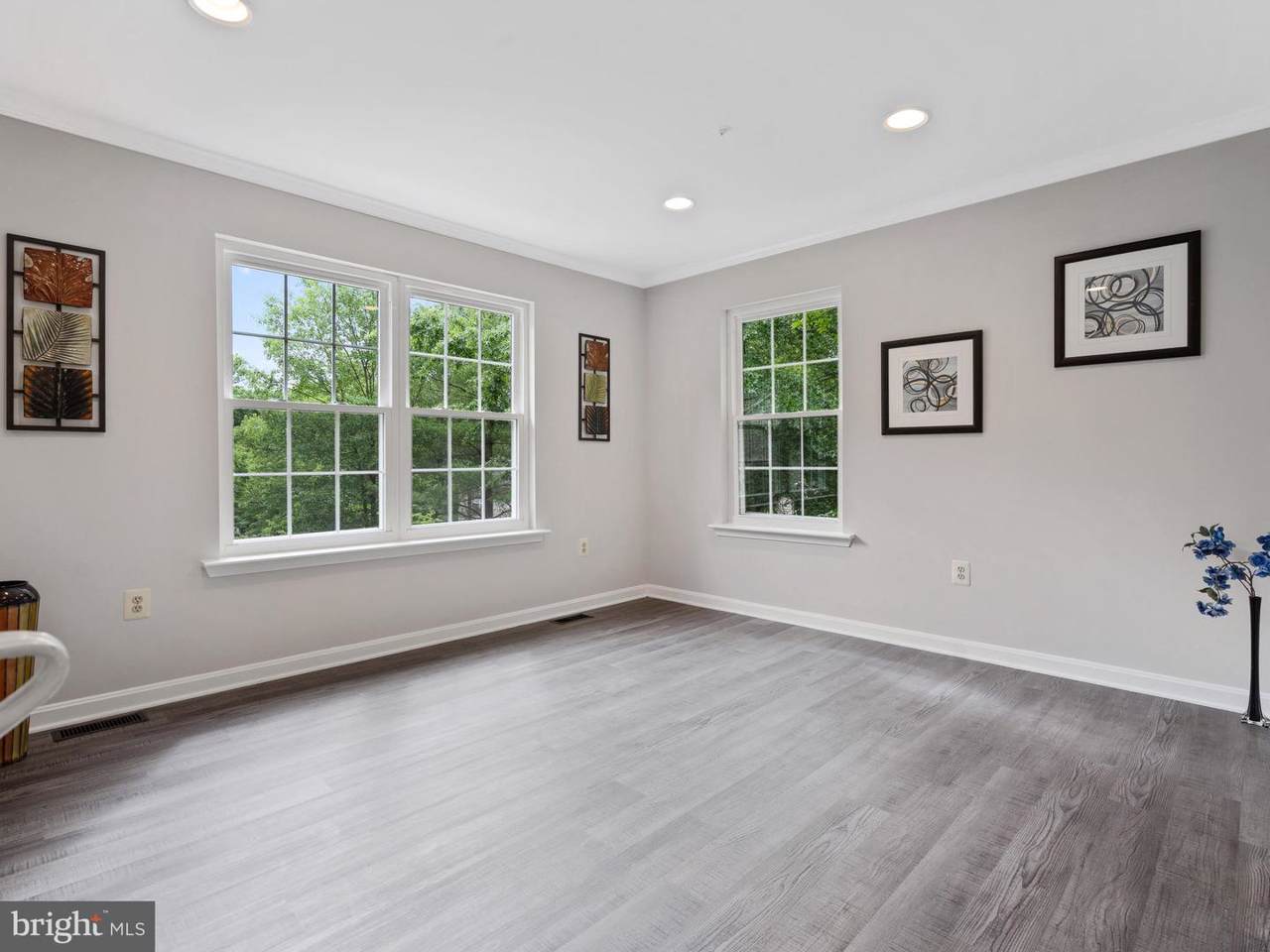 1909 Tall Timber Court - Photo 1