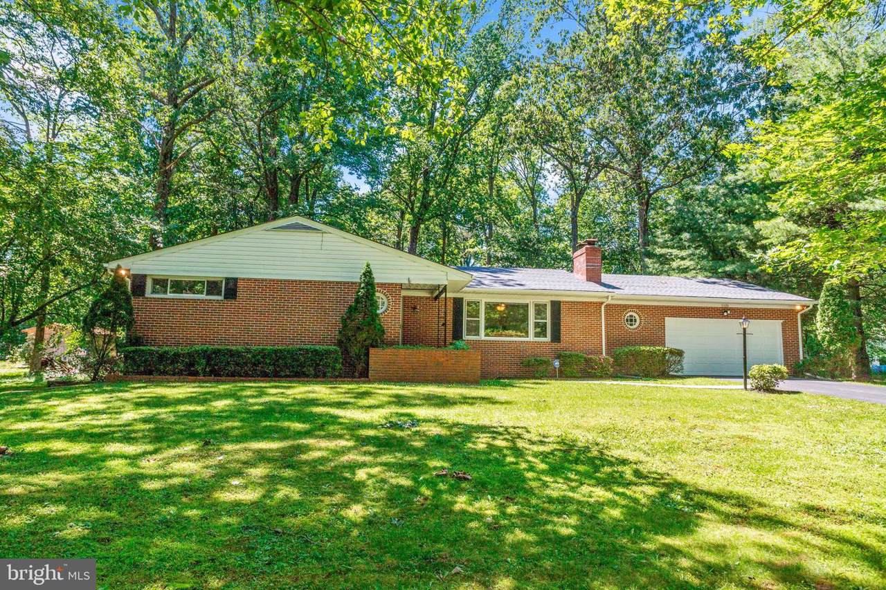 3326 Roscommon Drive - Photo 1